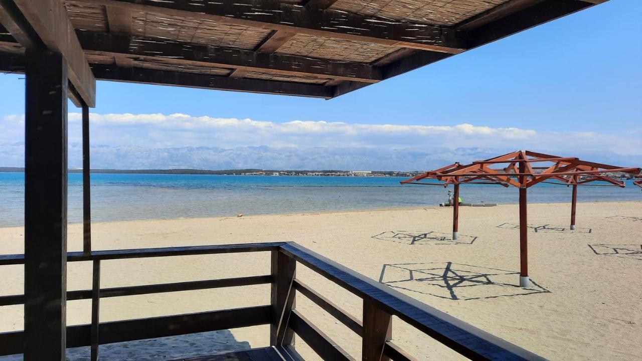 Sand & Relax Privlaka - Mobile Home Gloria ภายนอก รูปภาพ