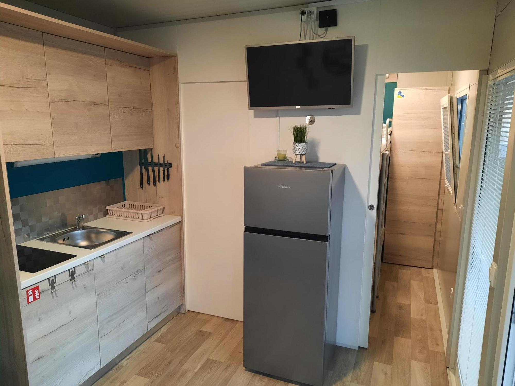 Sand & Relax Privlaka - Mobile Home Gloria ภายนอก รูปภาพ