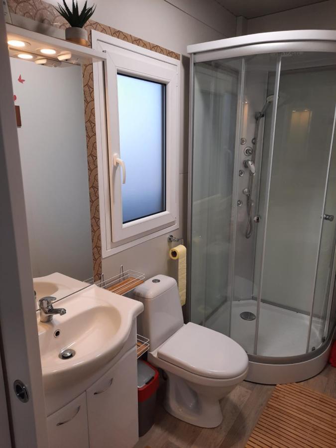 Sand & Relax Privlaka - Mobile Home Gloria ภายนอก รูปภาพ
