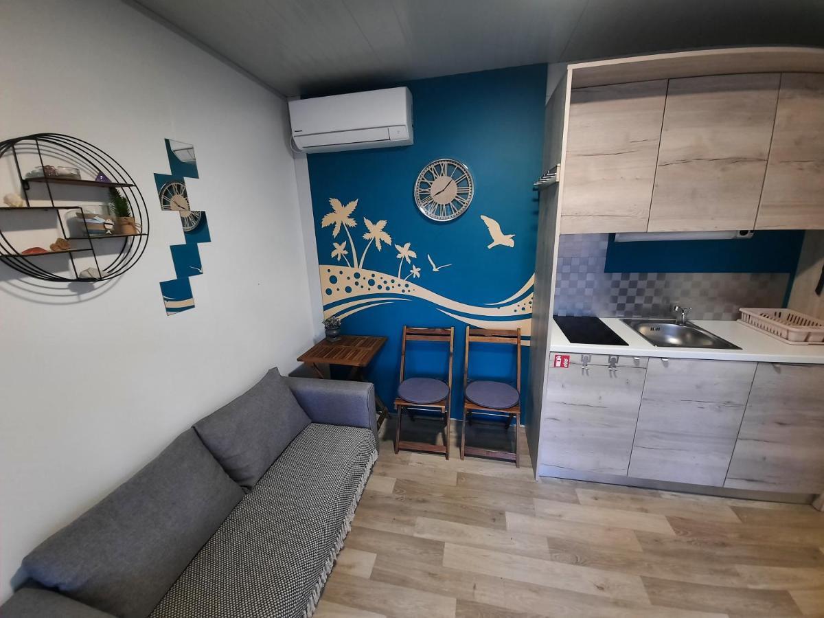 Sand & Relax Privlaka - Mobile Home Gloria ภายนอก รูปภาพ
